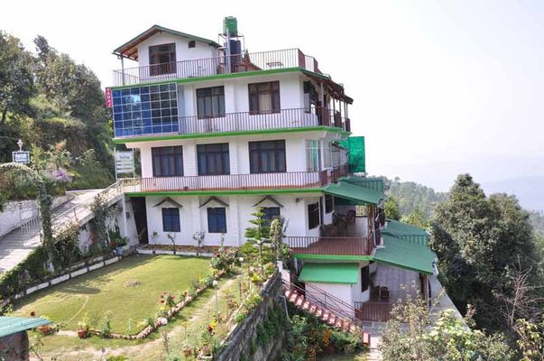 Sahaj Hotel Ranikhet 